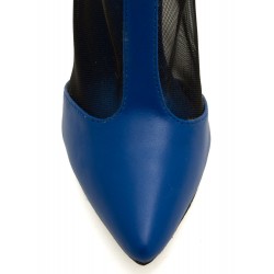 Royal blue heels in Kenya